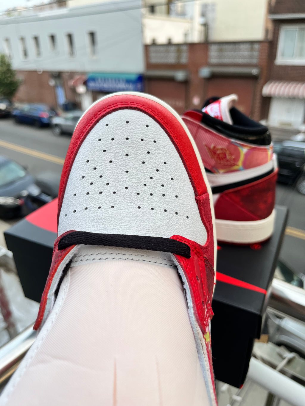 AIR JORDAN 1 X SPIDERMAN