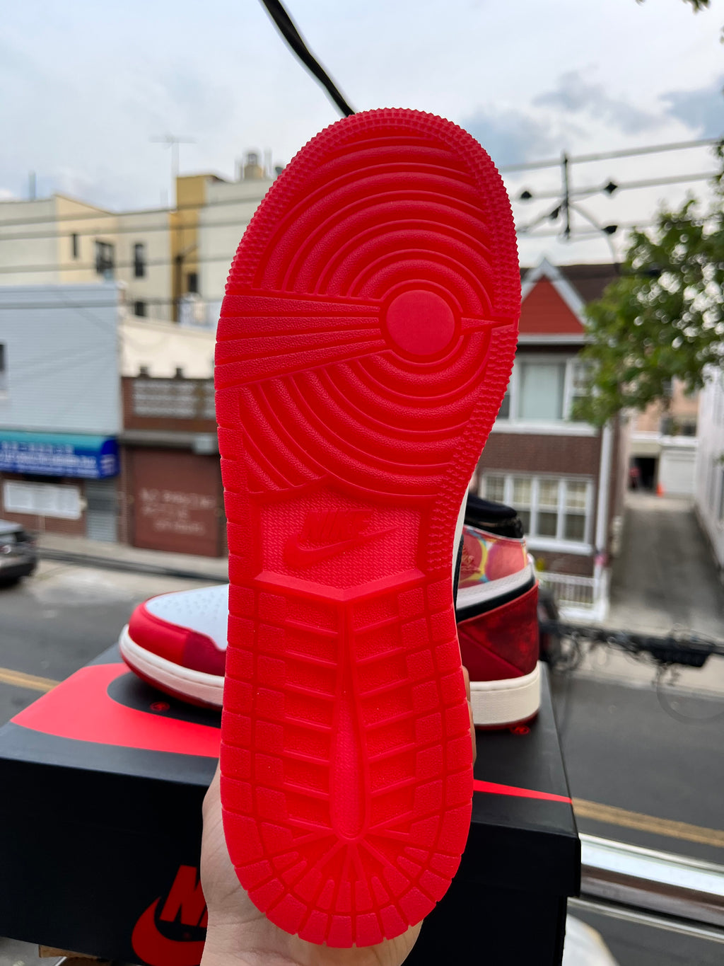 AIR JORDAN 1 X SPIDERMAN